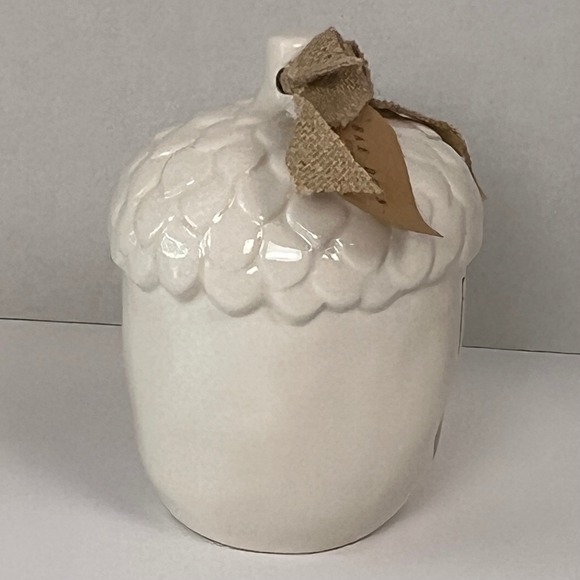 Rae Dunn Fly Acorn Birdhouse Decor‎ Ceramic New with Tags - Picture 5 of 8